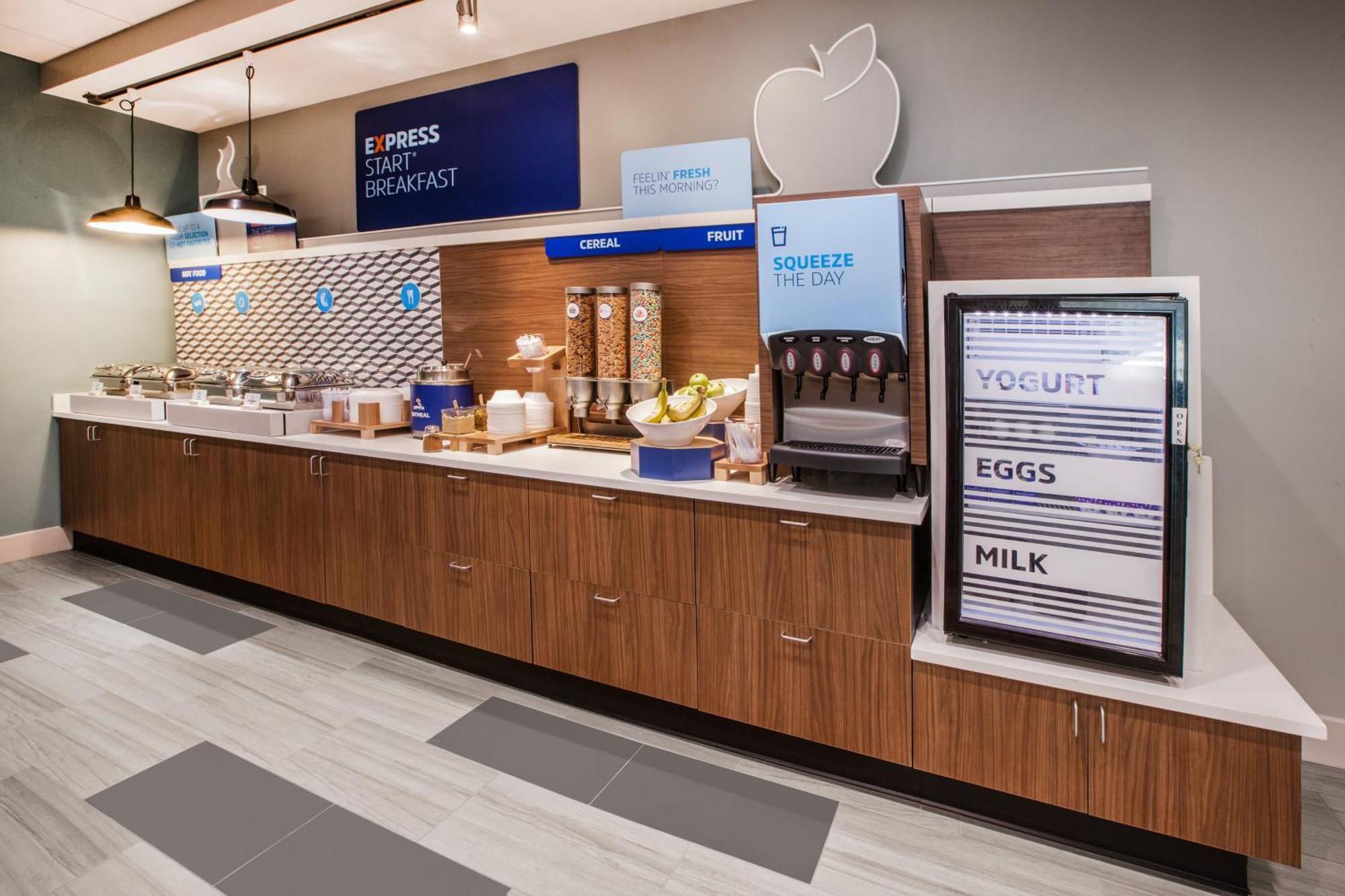 Holiday Inn Express & Suites Austin Airport East By Ihg Bagian luar foto