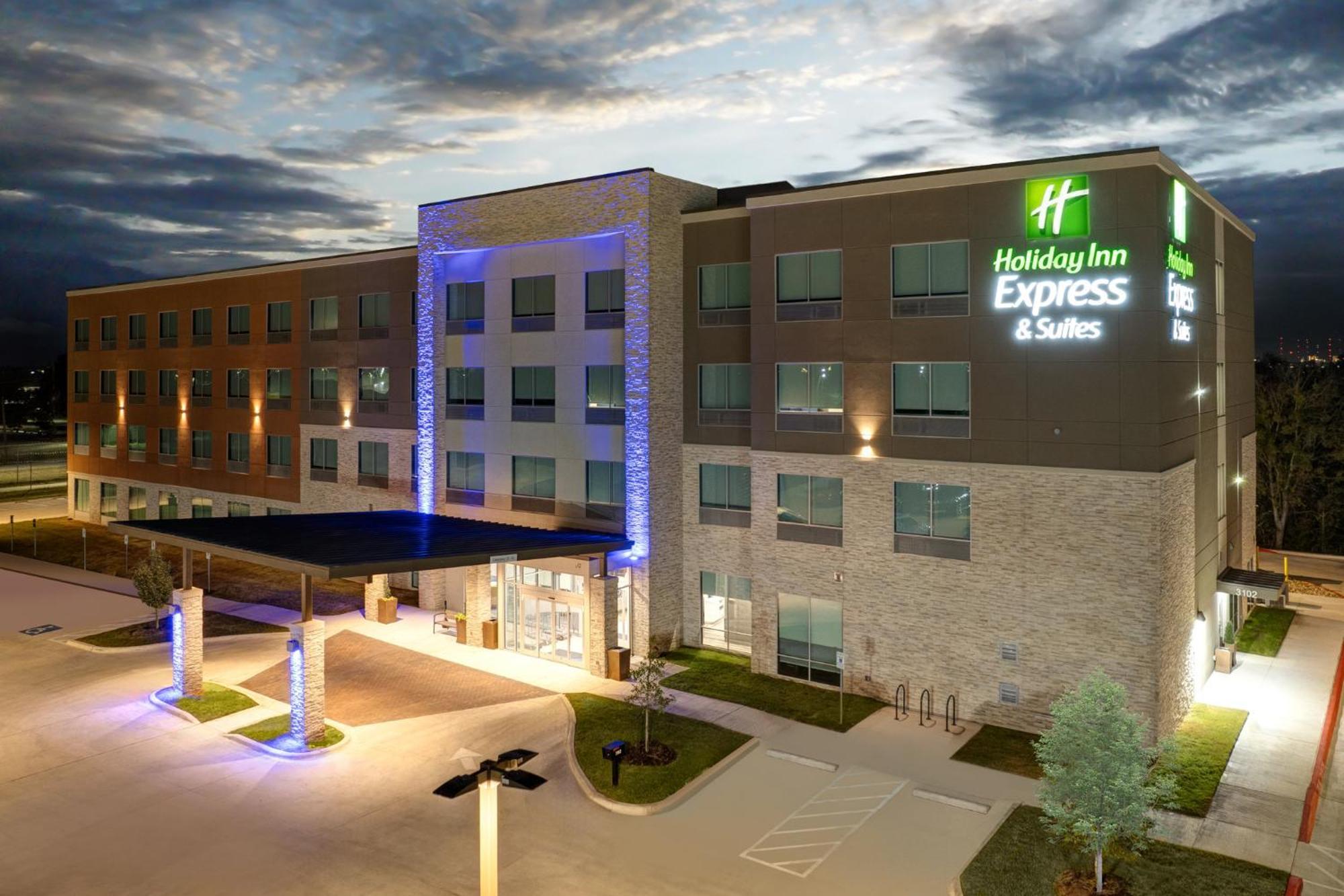 Holiday Inn Express & Suites Austin Airport East By Ihg Bagian luar foto